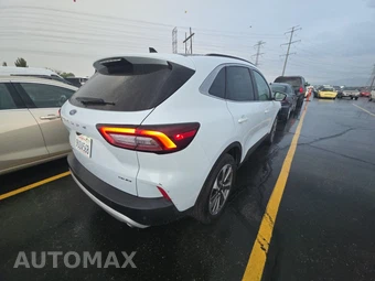 2025 Ford Escape Platinum - miniatura 4