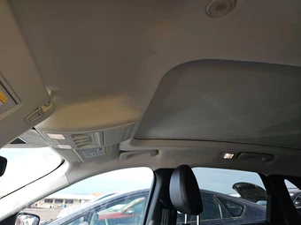 2025 Ford Escape Platinum – miniatura 20