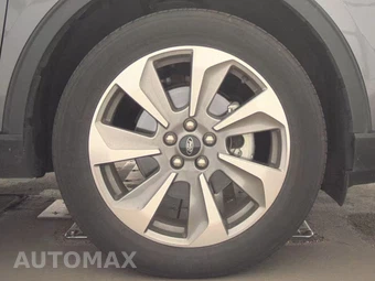 2025 Ford Escape Platinum - miniatura 10
