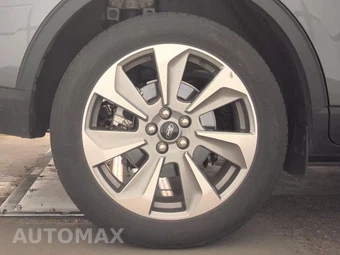 2025 Ford Escape Platinum - miniatura 11