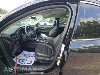 2025 Ford Escape Plug-In Hybrid - miniatura 3