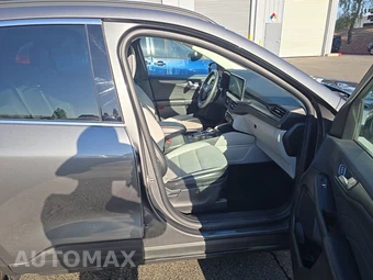 2025 Ford Escape Plug-In Hybrid PHEV - miniatura 8