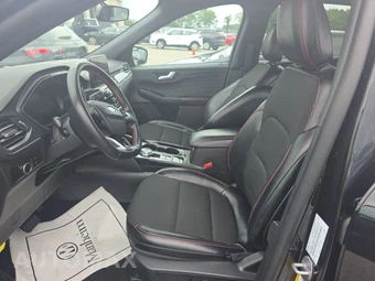 2025 Ford Escape ST-Line - miniatura 7
