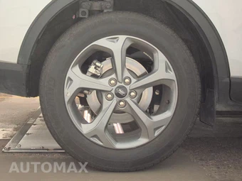 2025 Ford Escape ST-Line – miniatura 11