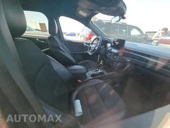 2025 Ford Escape ST-Line – miniatura 14