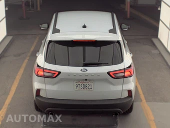 2025 Ford Escape ST-Line – miniatura 6