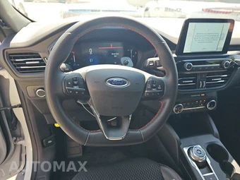2025 Ford Escape ST-Line - miniatura 10