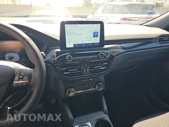 2025 Ford Escape ST-Line - miniatura 11