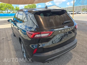 2025 Ford Escape ST-Line - miniatura 6