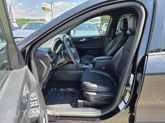 2025 Ford Escape ST-Line - miniatura 15