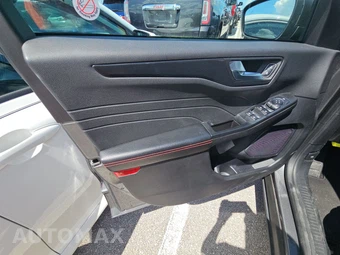 2025 Ford Escape ST-Line - miniatura 9