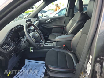 2025 Ford Escape ST-Line - miniatura 13