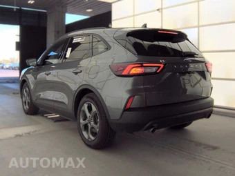 2025 Ford Escape ST-Line - miniatura 8