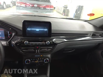 2025 Ford Escape ST-Line – miniatura 17