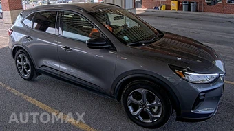 2025 Ford Escape ST-Line - miniatura 3