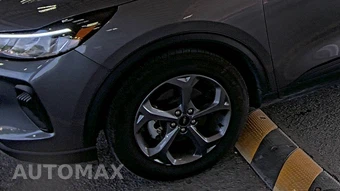 2025 Ford Escape ST-Line - miniatura 7