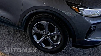 2025 Ford Escape ST-Line - miniatura 8
