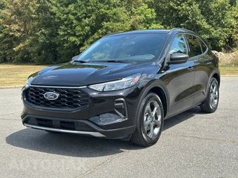 2025 Ford Escape ST-Line - samochód z USA z aukcji Manheim, oferta Kup Teraz w AUTOMAX