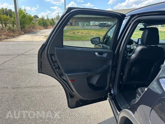 2025 Ford Escape ST-Line - miniatura 15