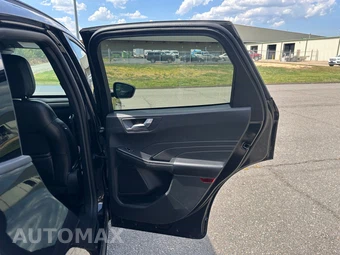 2025 Ford Escape ST-Line - miniatura 17