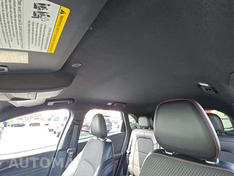 2025 Ford Escape ST-Line – miniatura 8