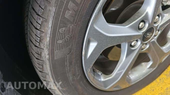 2025 Ford Escape ST-Line - miniatura 28
