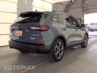2025 Ford Escape ST-Line - miniatura 4