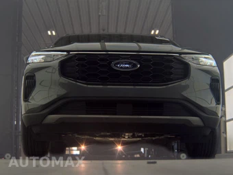 2025 Ford Escape ST-Line - miniatura 3