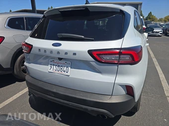 2025 Ford Escape ST-Line - miniatura 5