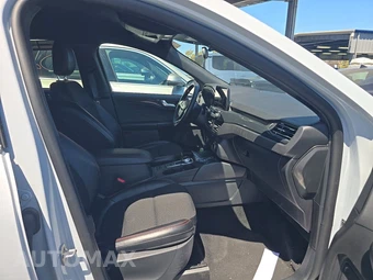 2025 Ford Escape ST-Line - miniatura 8