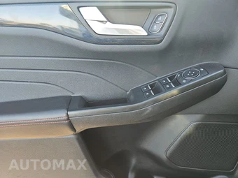 2025 Ford Escape ST-Line - miniatura 15