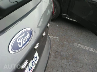 2025 Ford Escape ST-Line - miniatura 23