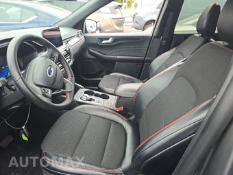 2025 Ford Escape ST-Line - miniatura 7