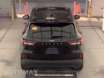 2025 Ford Escape ST-Line - miniatura 5