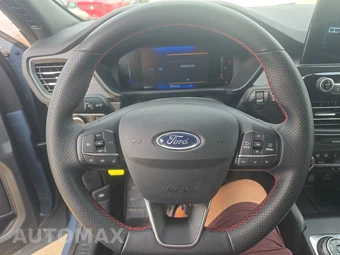 2025 Ford Escape ST-Line - miniatura 16