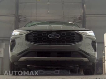 2025 Ford Escape ST-Line - miniatura 3