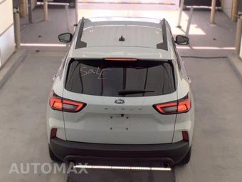 2025 Ford Escape ST-Line - miniatura 6