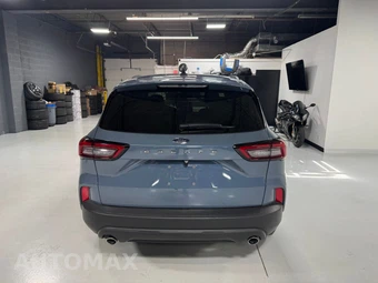 2025 Ford Escape ST-Line - miniatura 6