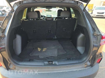 2025 Ford Escape ST-Line - miniatura 14