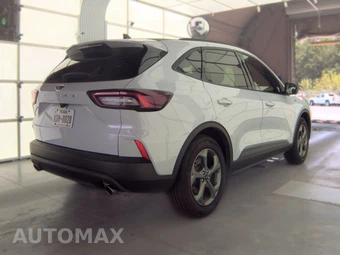 2025 Ford Escape ST-Line - miniatura 5