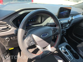 2025 Ford Escape ST-Line - miniatura 10