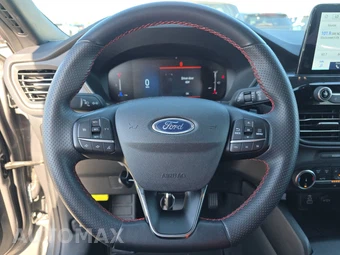 2025 Ford Escape ST-Line - miniatura 10