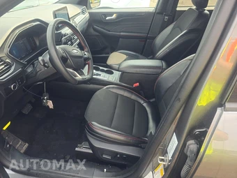 2025 Ford Escape ST-Line - miniatura 7