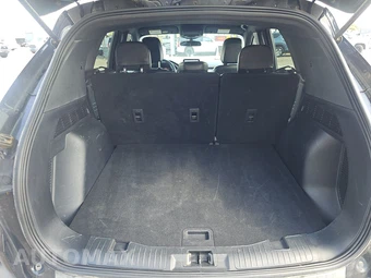 2025 Ford Escape ST-Line - miniatura 16