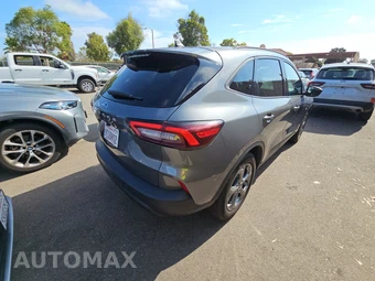 2025 Ford Escape ST-Line - miniatura 4