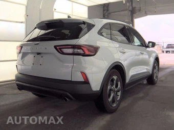 2025 Ford Escape ST-Line - miniatura 5