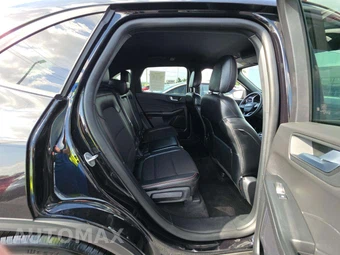 2025 Ford Escape ST-Line – miniatura 16