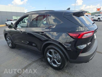 2025 Ford Escape ST-Line – miniatura 2