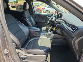 2025 Ford Escape ST-Line - miniatura 14