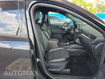 2025 Ford Escape ST-Line - miniatura 8